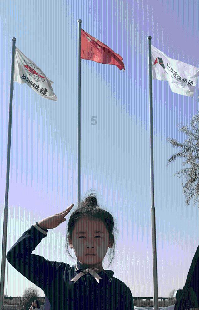 我能不能一边听音乐一边看电视剧？游戏画面
